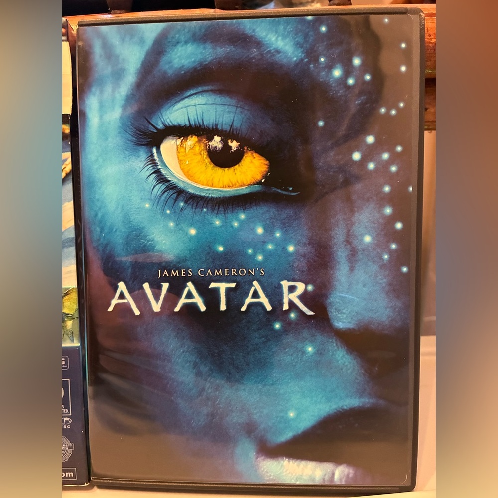 Avatar DVD Set - Picture 5 of 11